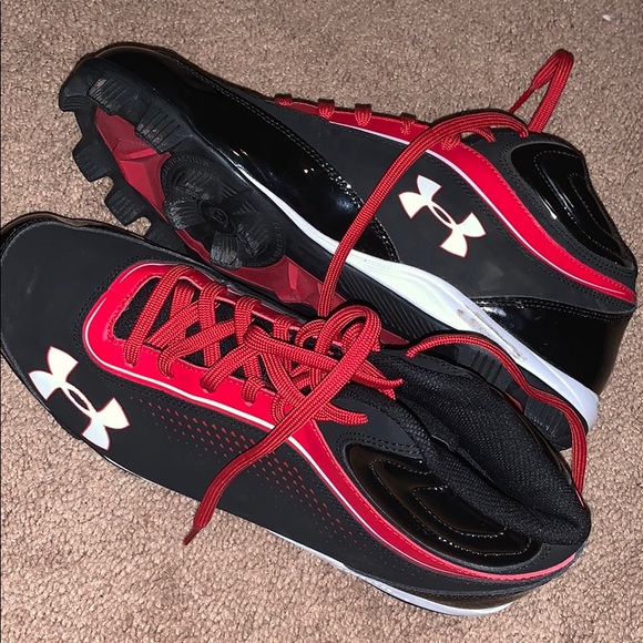 Under Armour Baseball/Softball Cleats - Picture 3 of 6